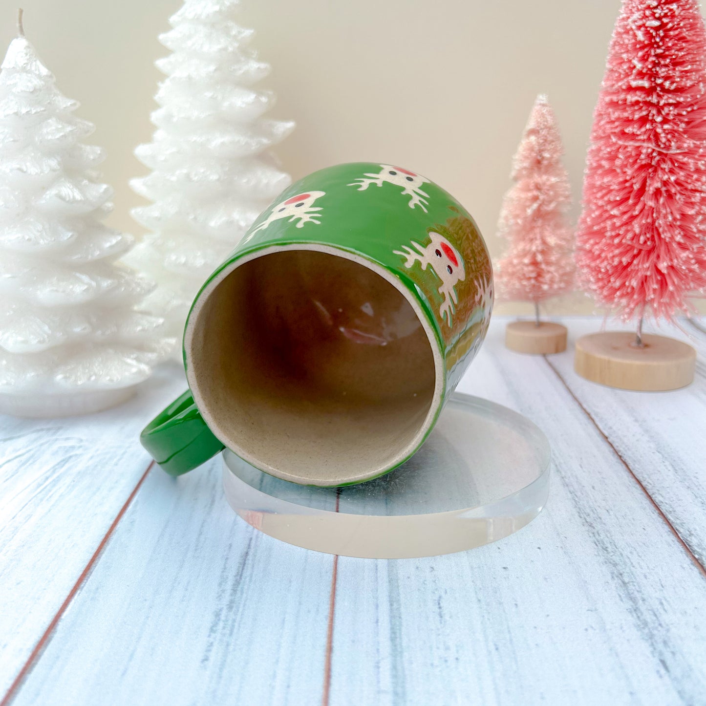 Green Reindeer 16 Ounce Mug