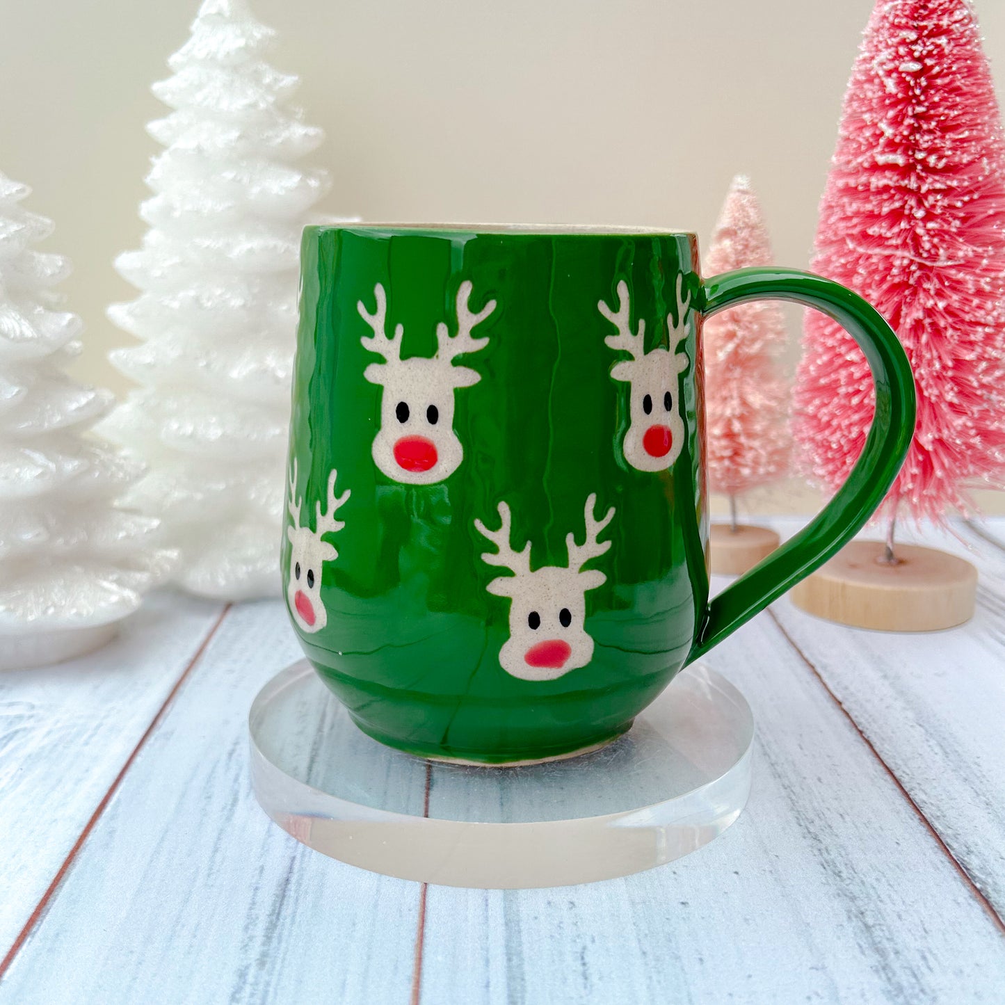 Green Reindeer 16 Ounce Mug
