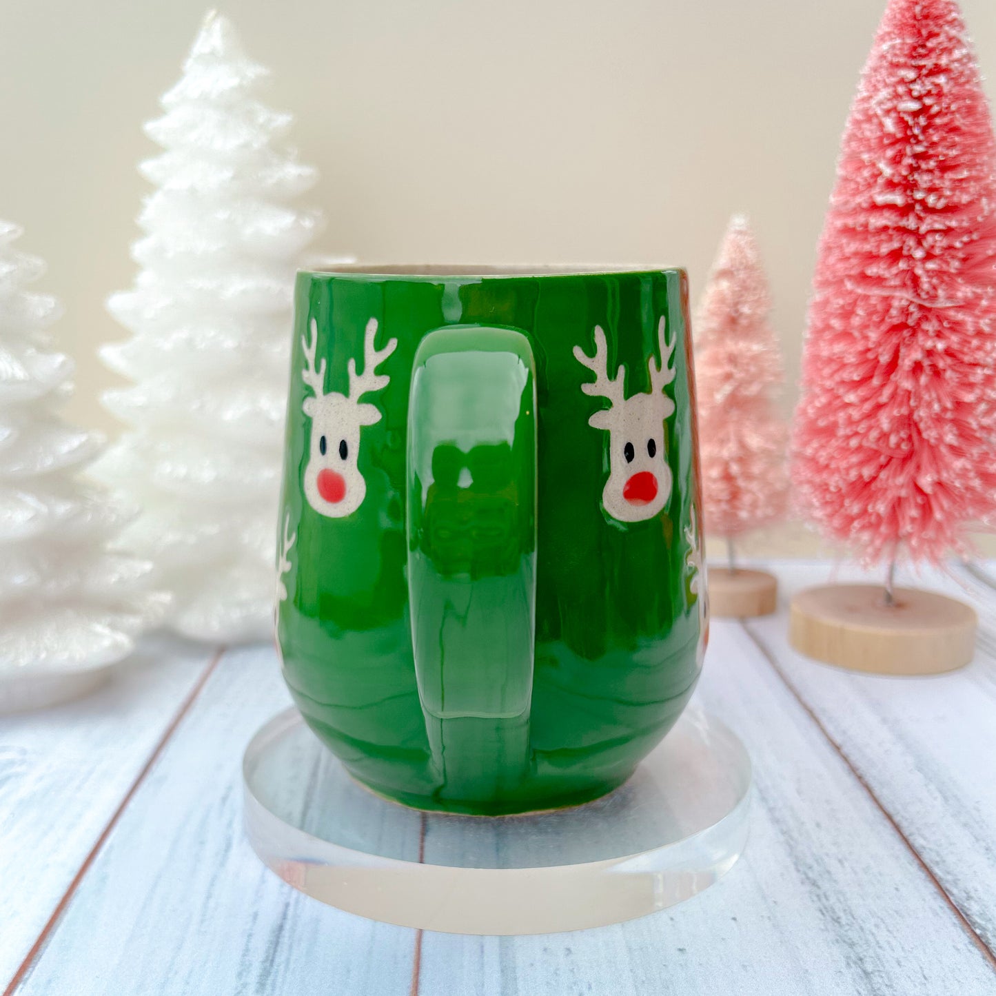 Green Reindeer 16 Ounce Mug