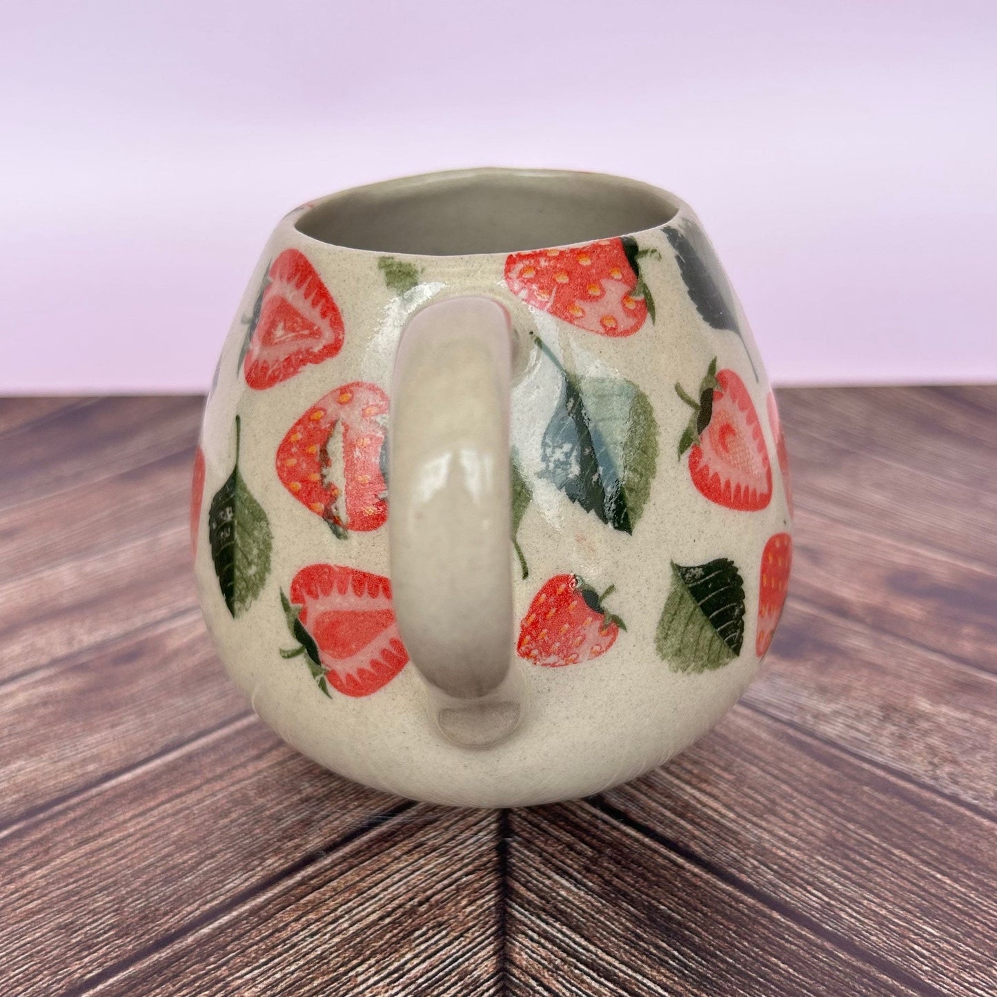 Strawberry 12 Ounce Ceramic Mug