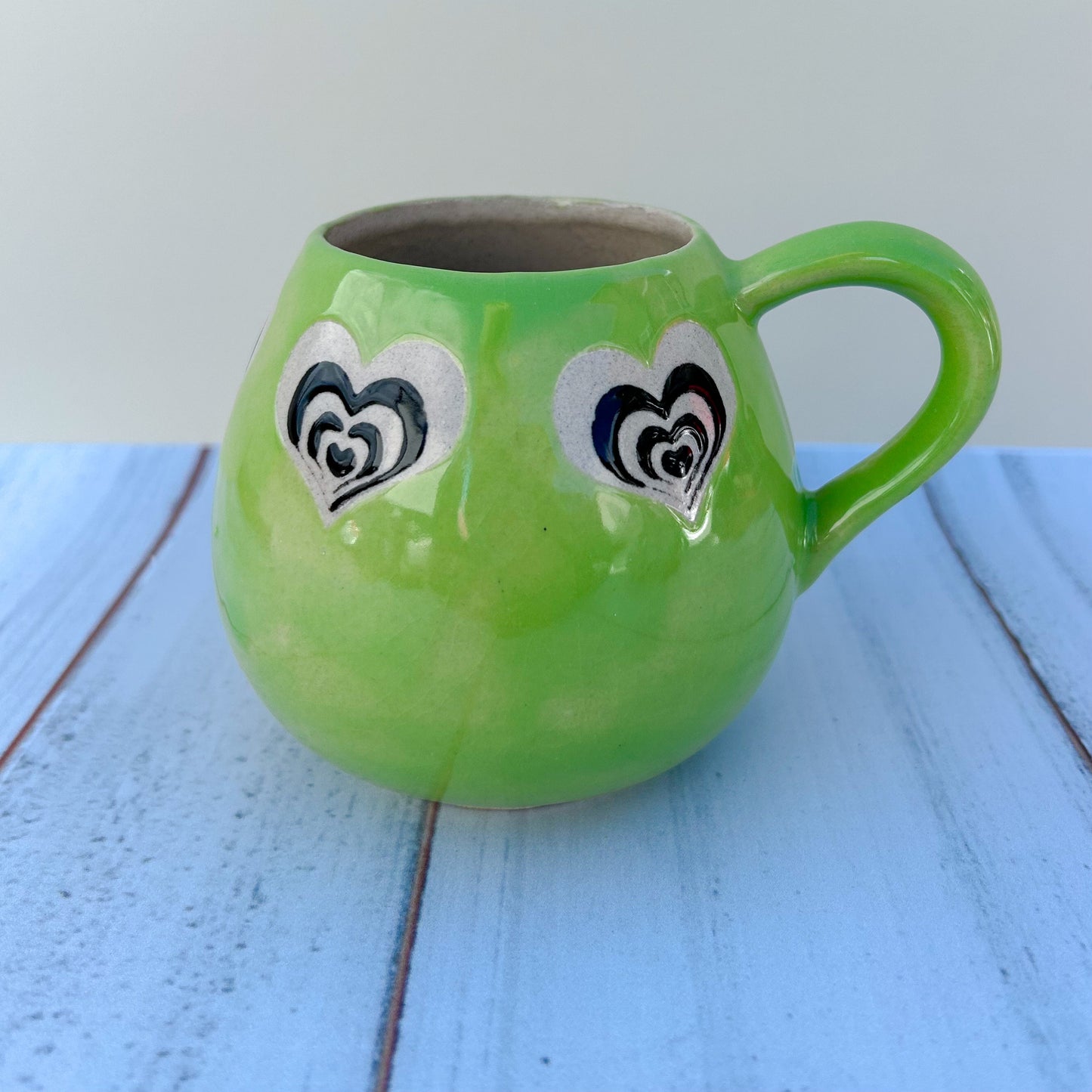 Green Heart 12 Ounce Ceramic Mug