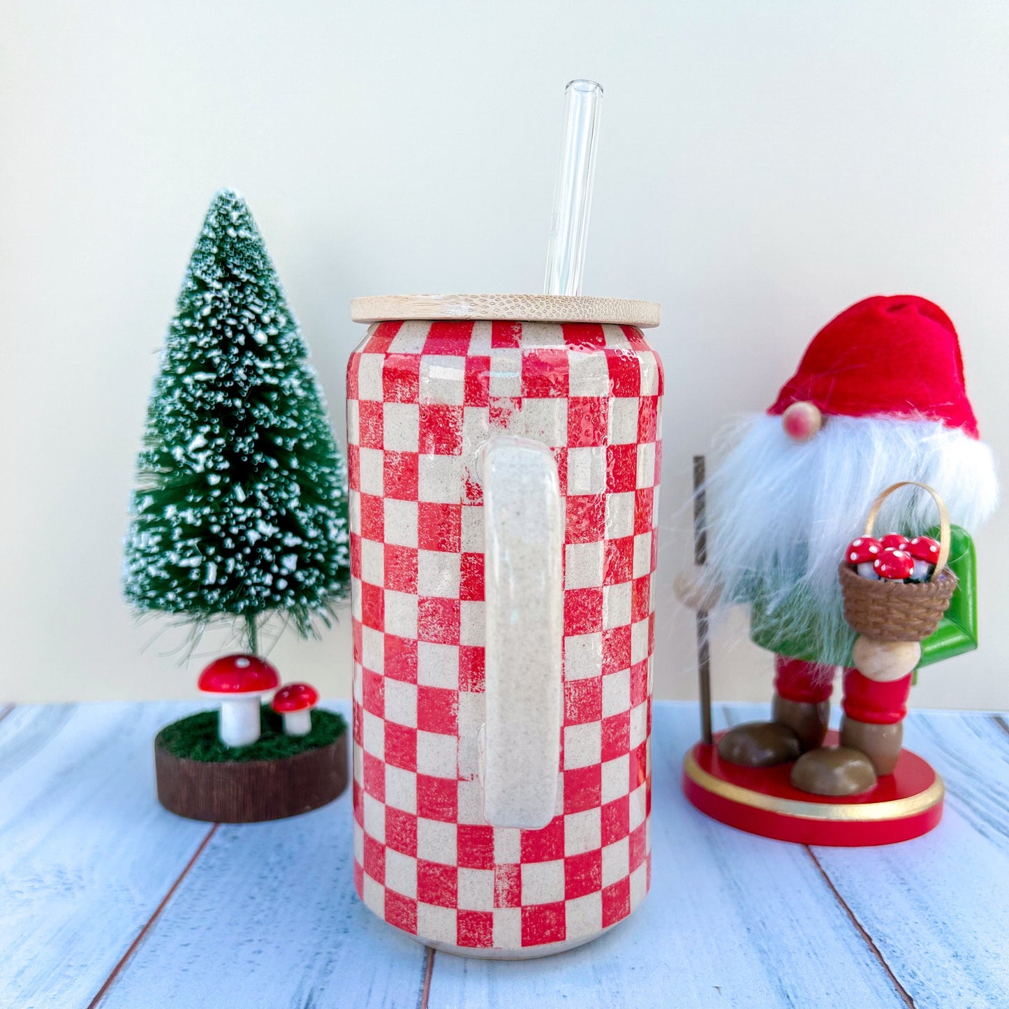 Red Retro Checkered Coffee Cup With Lid