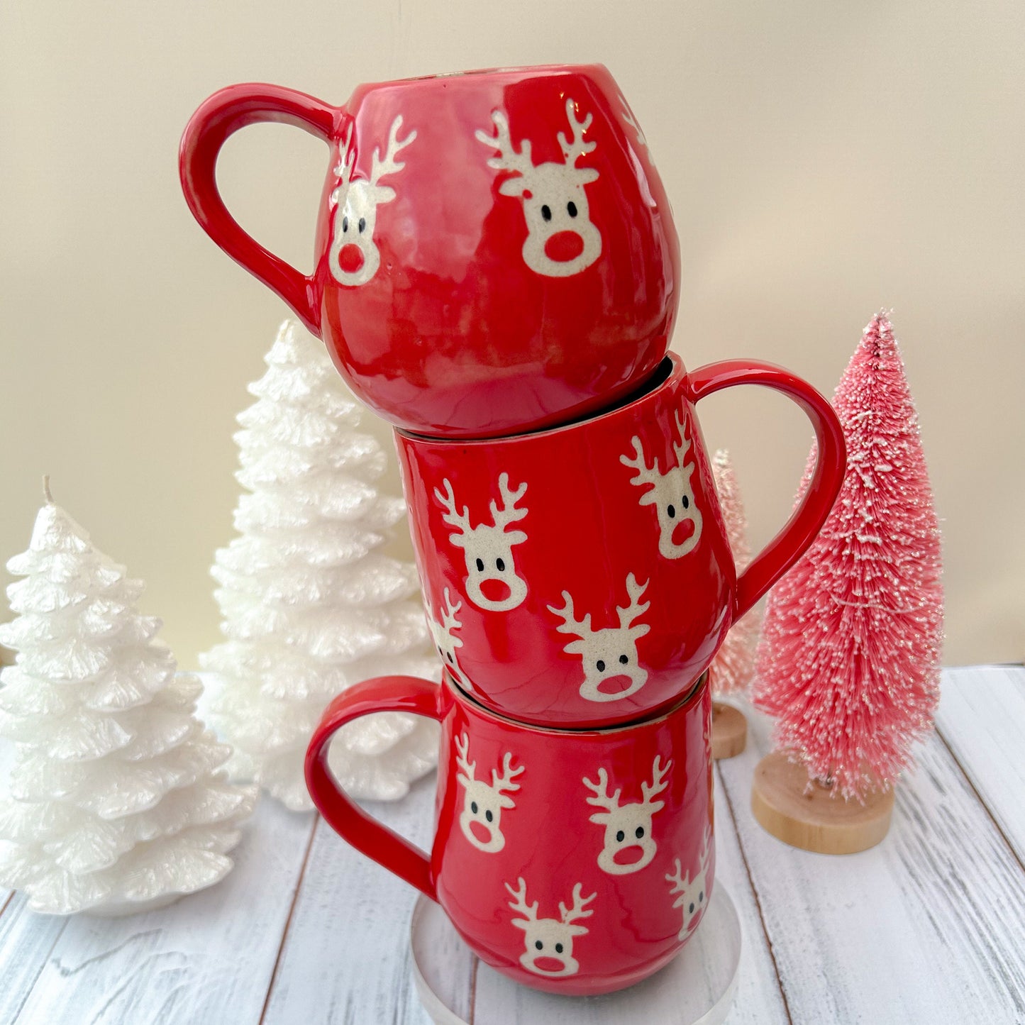 Red Reindeer 12 Ounce Ceramic Mug