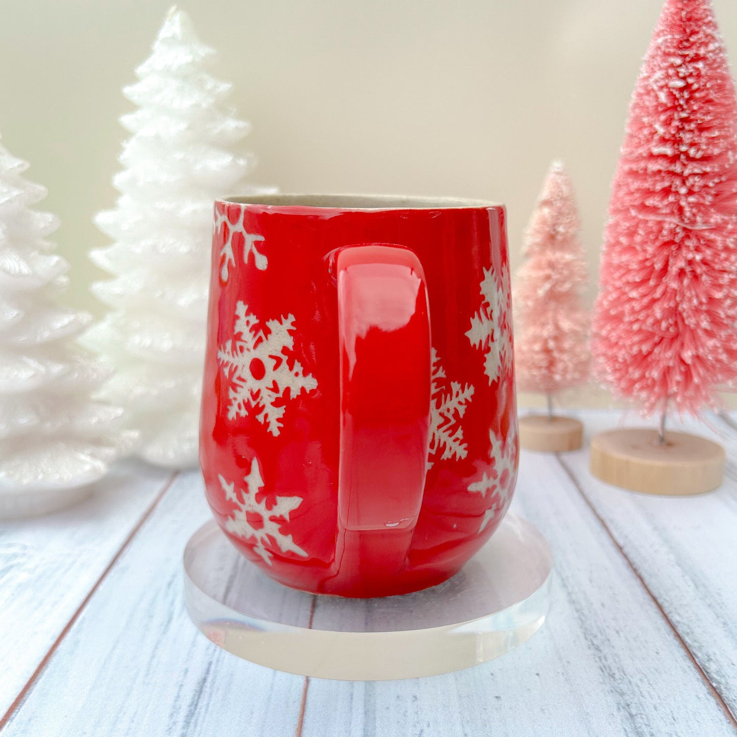 Red Snowflake 16 Ounce Ceramic Mug