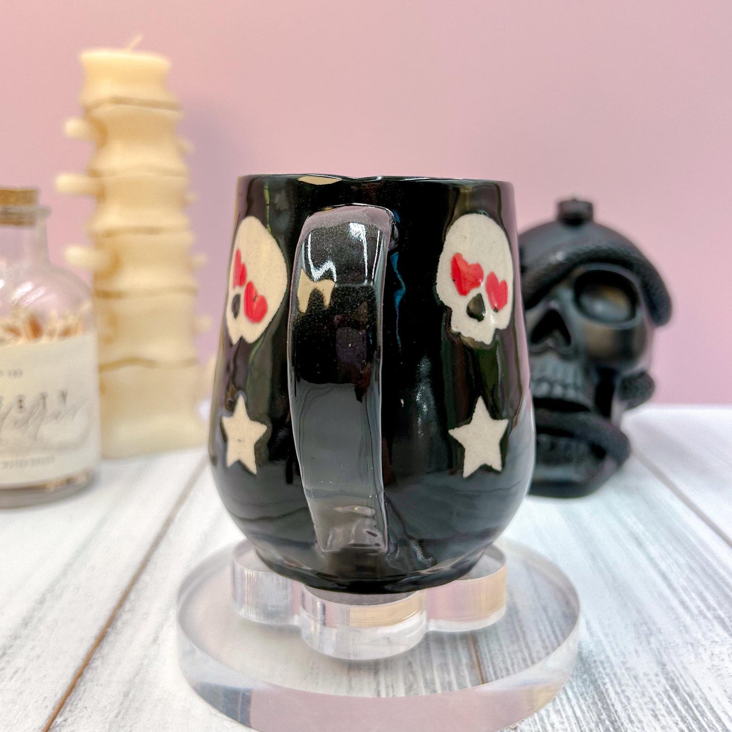 Black nd Red Skull Ceramic Coffee Mug, Autumn Gift For Her, Retro Fall Mug, Halloween Gift, Spooky Mug Handmade, Cute Autumn Mugs, Skull mug
