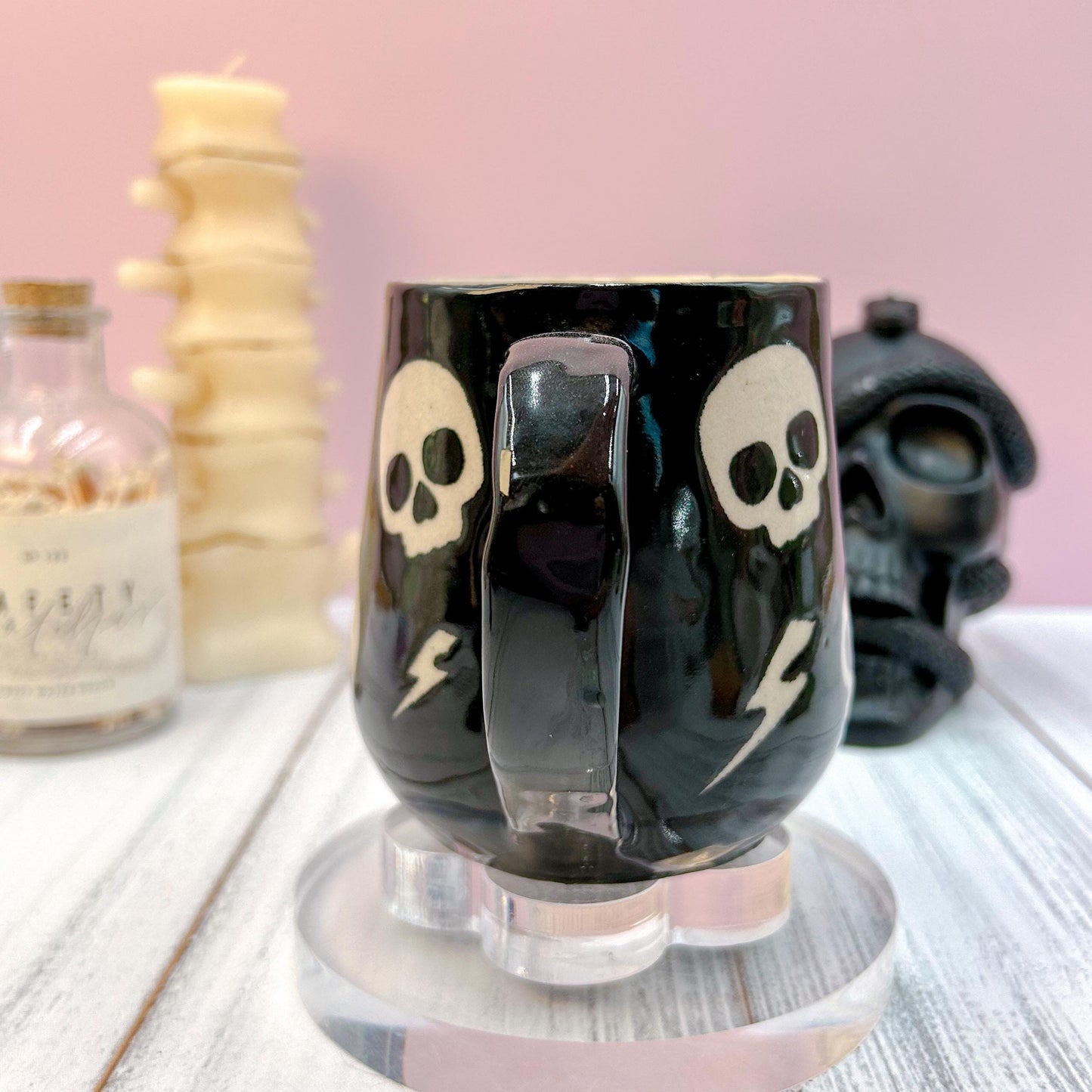 Black Skull Ceramic Coffee Mug, Autumn Gift For Her, Retro Fall Mug, Halloween Gift, Spooky Mug Handmade, Cute Autumn Mugs, Skull mug