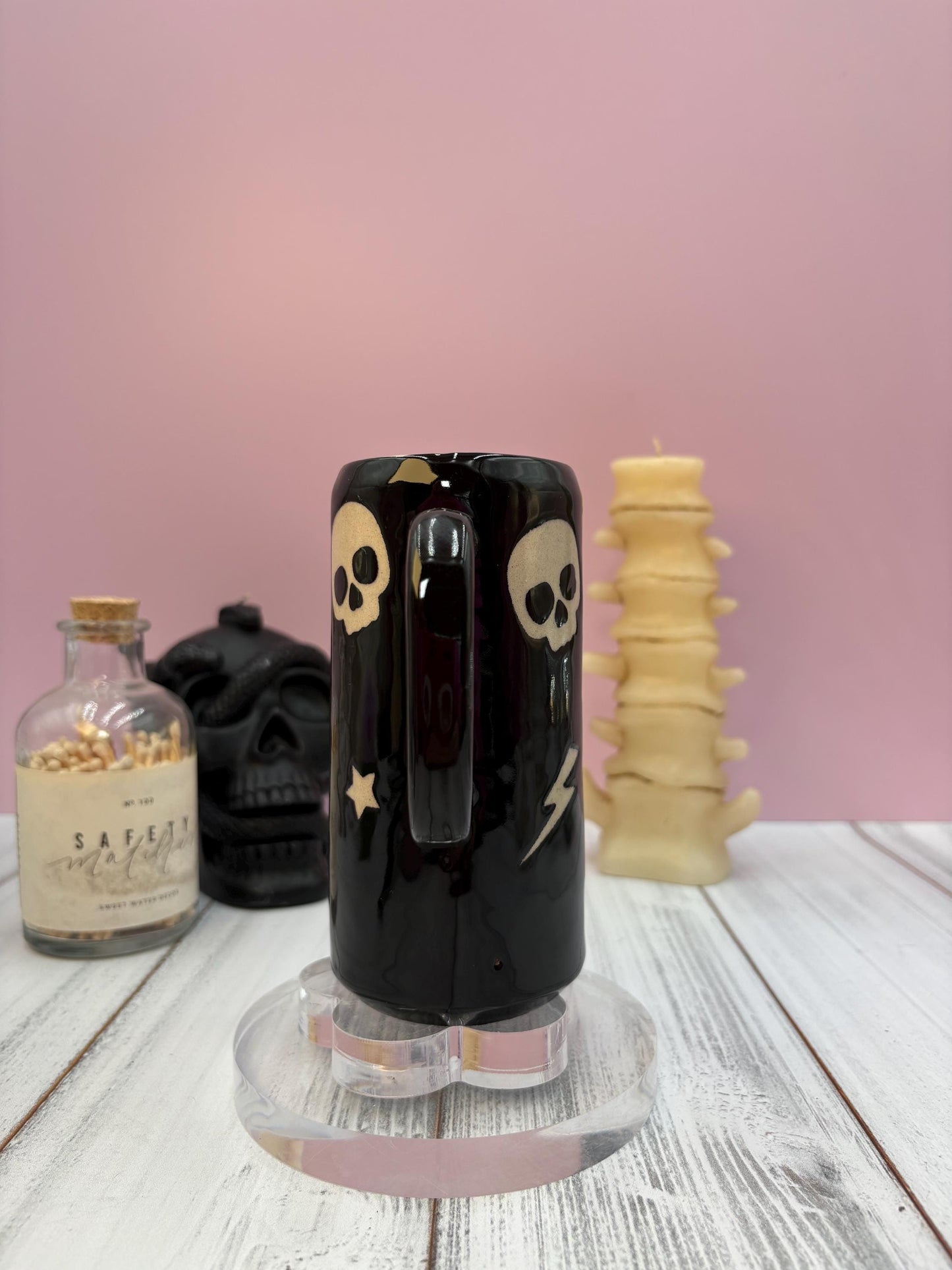 Black Skull Ceramic Coffee Tumbler Mug, Autumn Gift For Her, Retro Fall Mug, Halloween Gift, Spooky Mug Handmade, Cute Autumn Mug, Skull mug