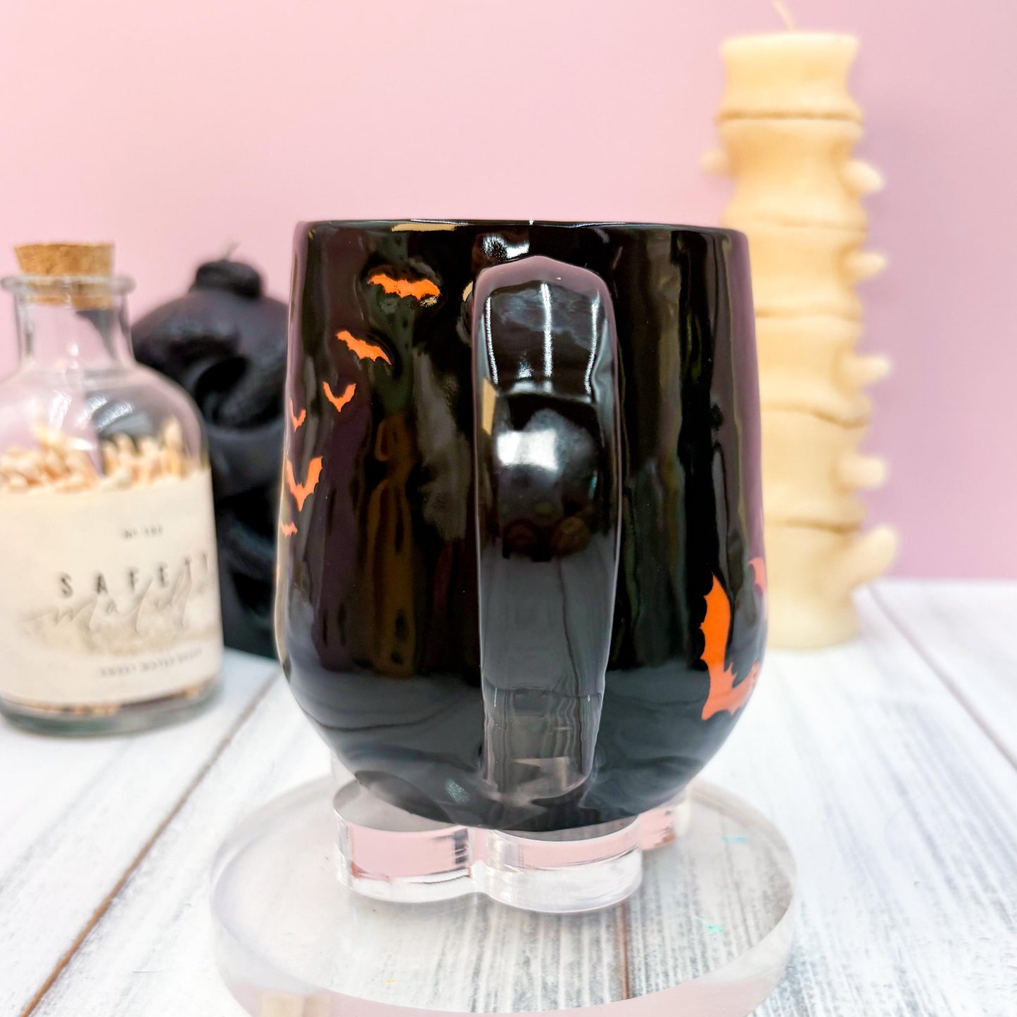 Orange and Black Bat Ceramic Mug, Autumn Gift For Her, Retro Fall Mug, Halloween Gift, Spooky Mug Handmade, Cute Autumn Mugs, Fall Gift Mom