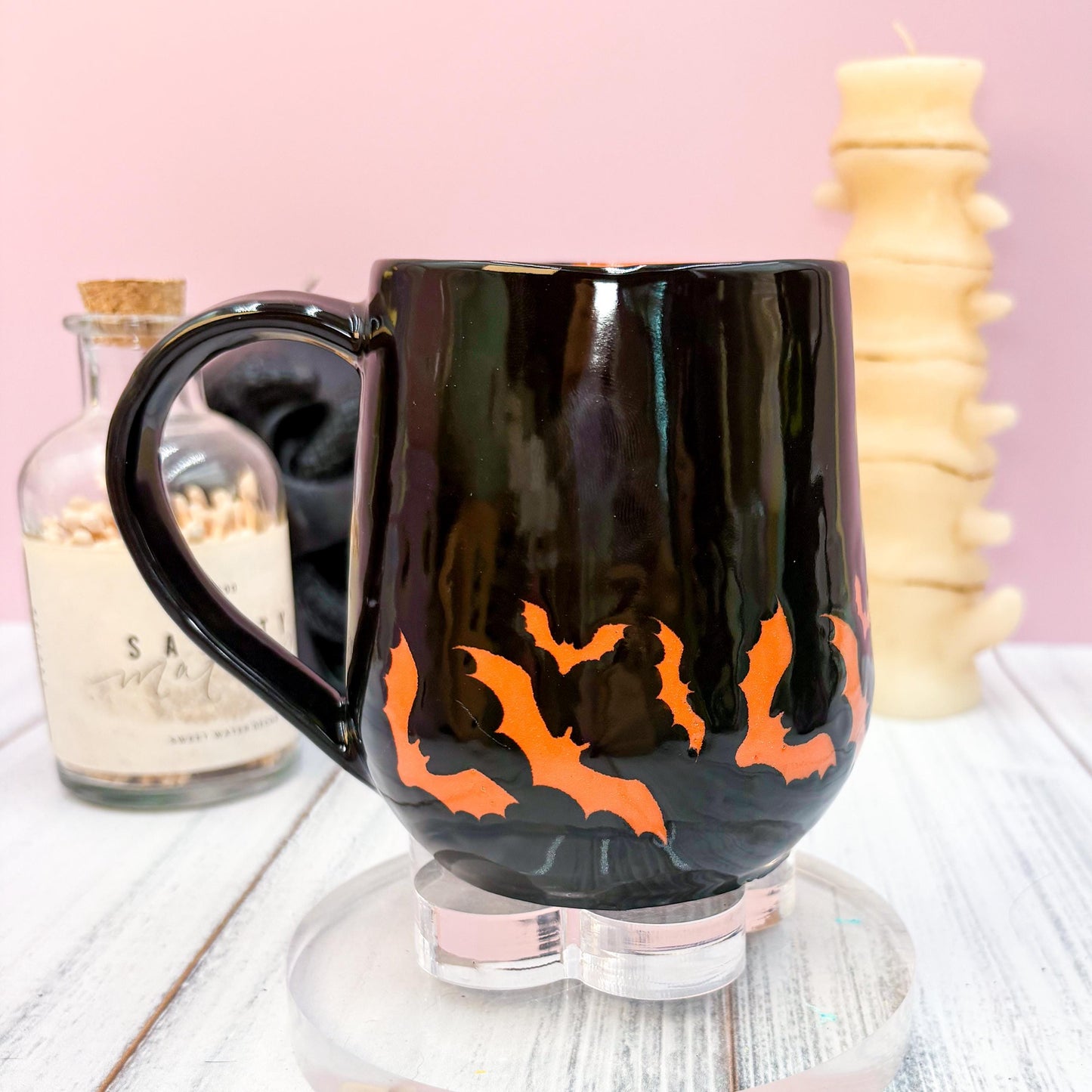 Orange and Black Bat Ceramic Mug, Autumn Gift For Her, Retro Fall Mug, Halloween Gift, Spooky Mug Handmade, Cute Autumn Mugs, Fall Gift Mom