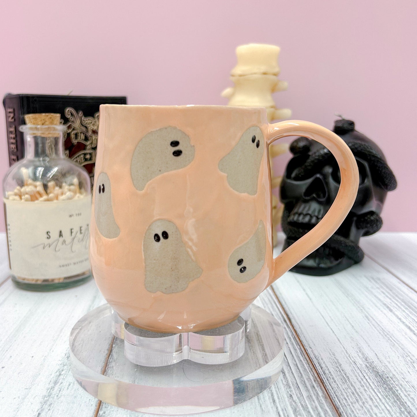 Peach Ghost Ceramic Mug, Autumn Gift For Her, Retro Fall Mug, Halloween Gift, Spooky Mug Handmade, Cute Autumn Mugs, Cozy Fall Gift