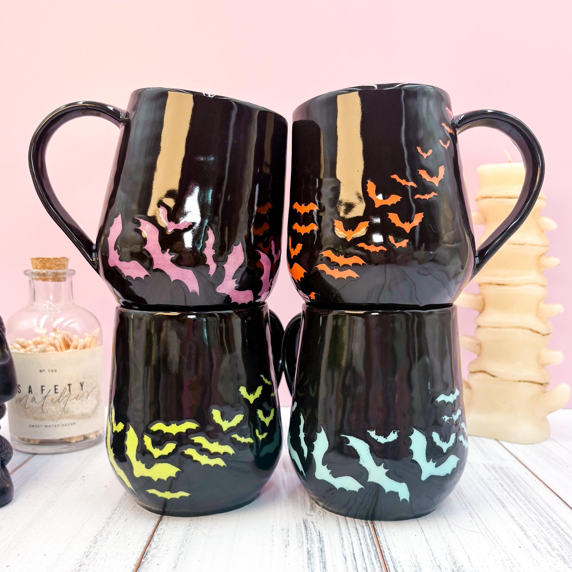 Orange and Black Bat Ceramic Mug, Autumn Gift For Her, Retro Fall Mug, Halloween Gift, Spooky Mug Handmade, Cute Autumn Mugs, Fall Gift Mom