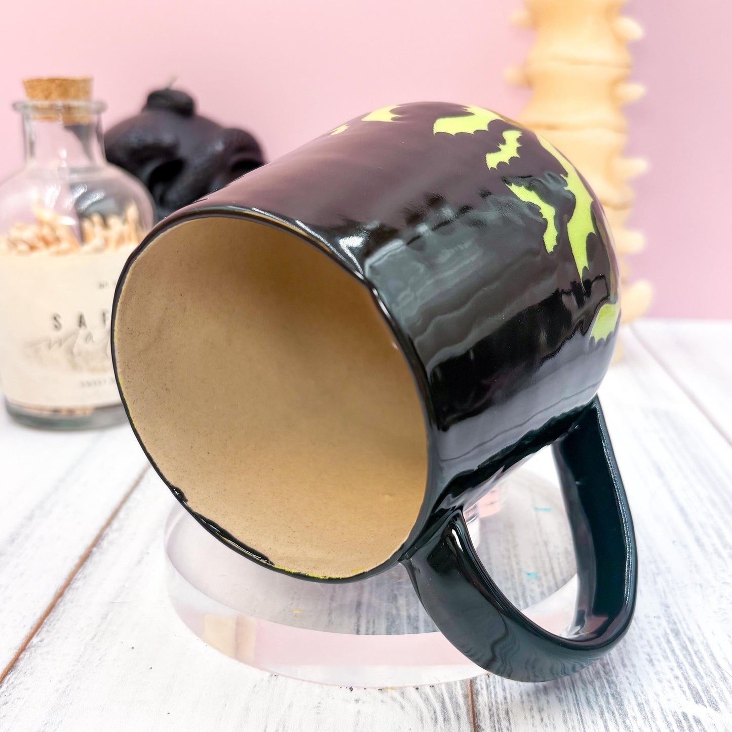 Green and Black Bat Ceramic Mug, Autumn Gift For Her, Retro Fall Mug, Halloween Gift, Spooky Mug Handmade, Cute Autumn Mugs, Fall Gift Mom