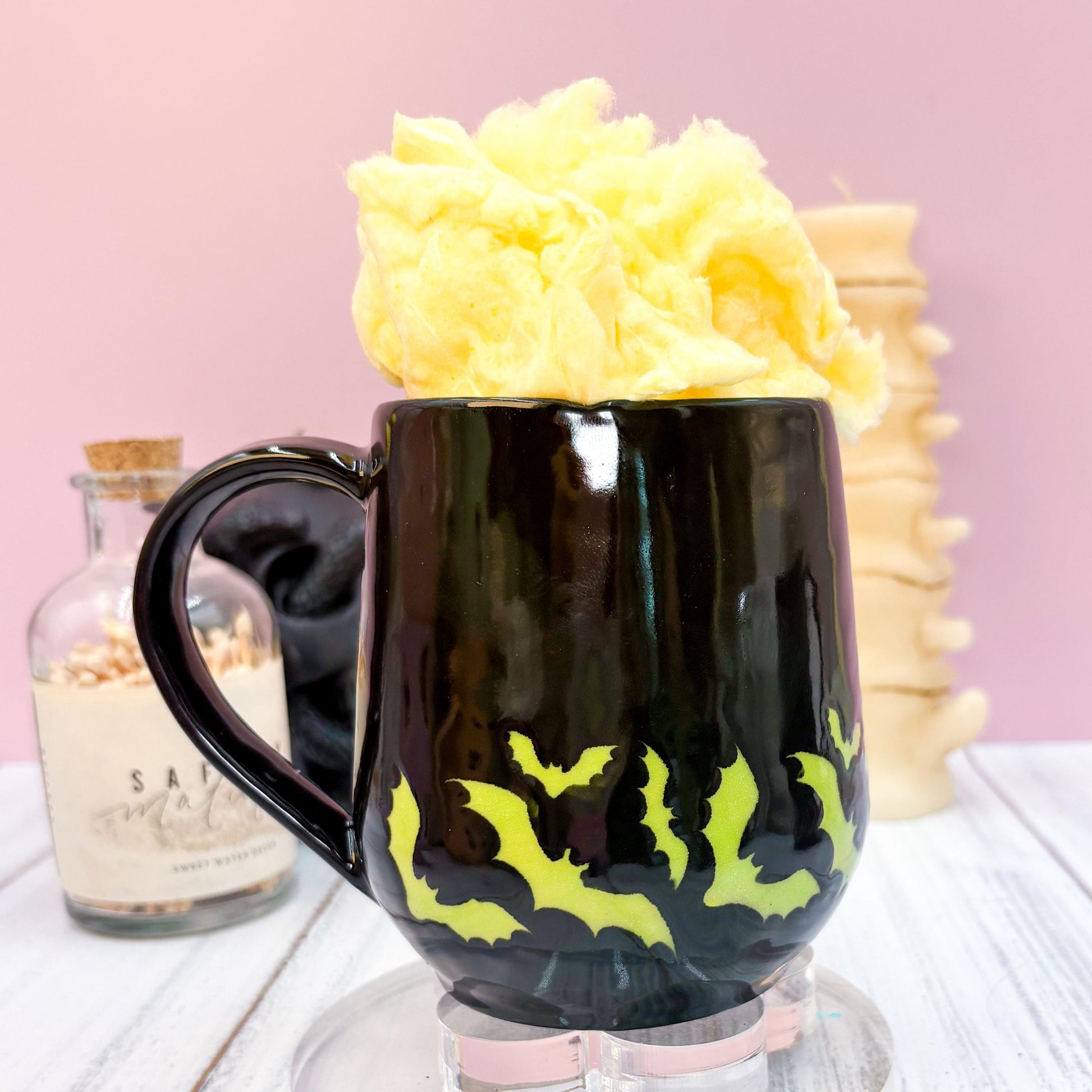 Green and Black Bat Ceramic Mug, Autumn Gift For Her, Retro Fall Mug, Halloween Gift, Spooky Mug Handmade, Cute Autumn Mugs, Fall Gift Mom