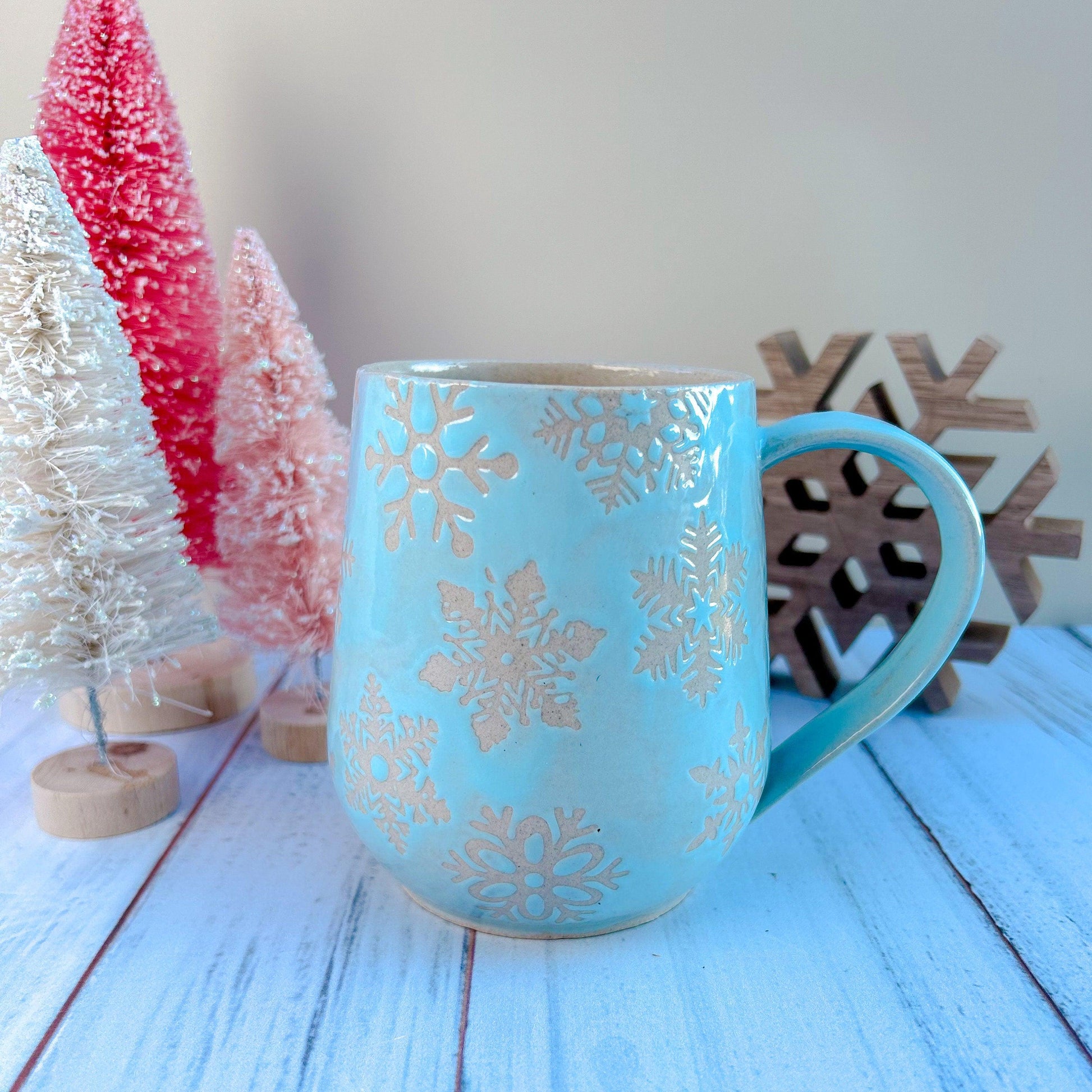 Blue Snowflake 16 Ounce Ceramic Mug