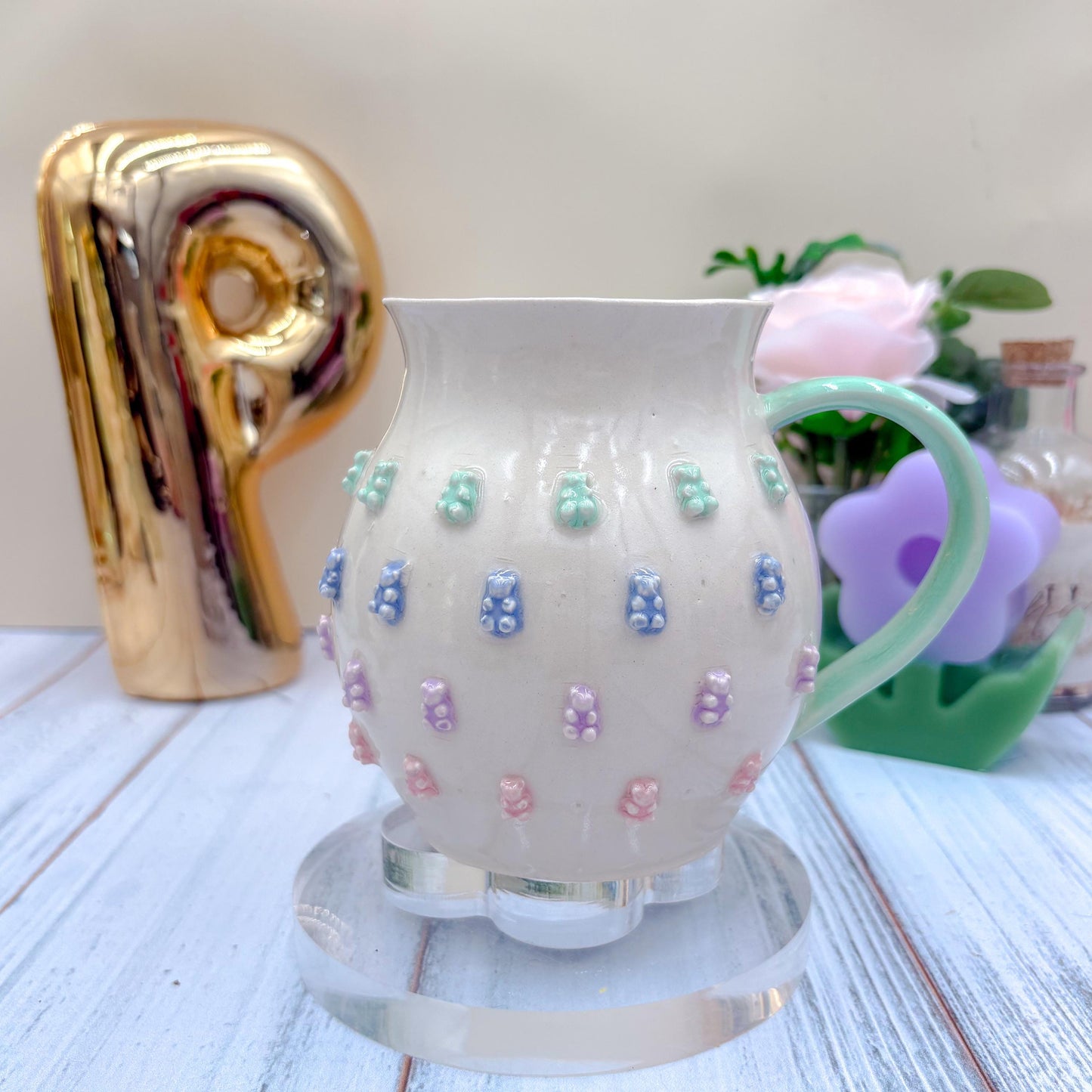 Ombré Gummy Bear 20 Ounce Ceramic Mug, Ceramic Coffee Mug Handmade, Wife Gift Idea, Gummy Bear Lover, Gummy Bear Mug For Mom, Gummy Bear cup