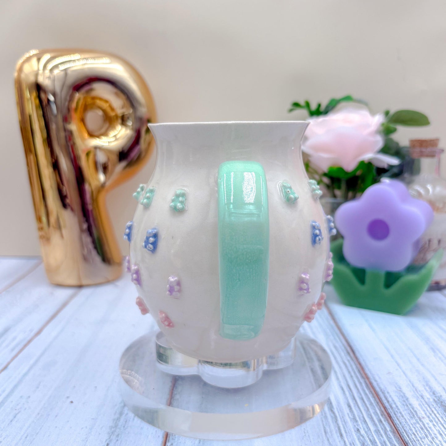 Ombré Gummy Bear 20 Ounce Ceramic Mug, Ceramic Coffee Mug Handmade, Wife Gift Idea, Gummy Bear Lover, Gummy Bear Mug For Mom, Gummy Bear cup