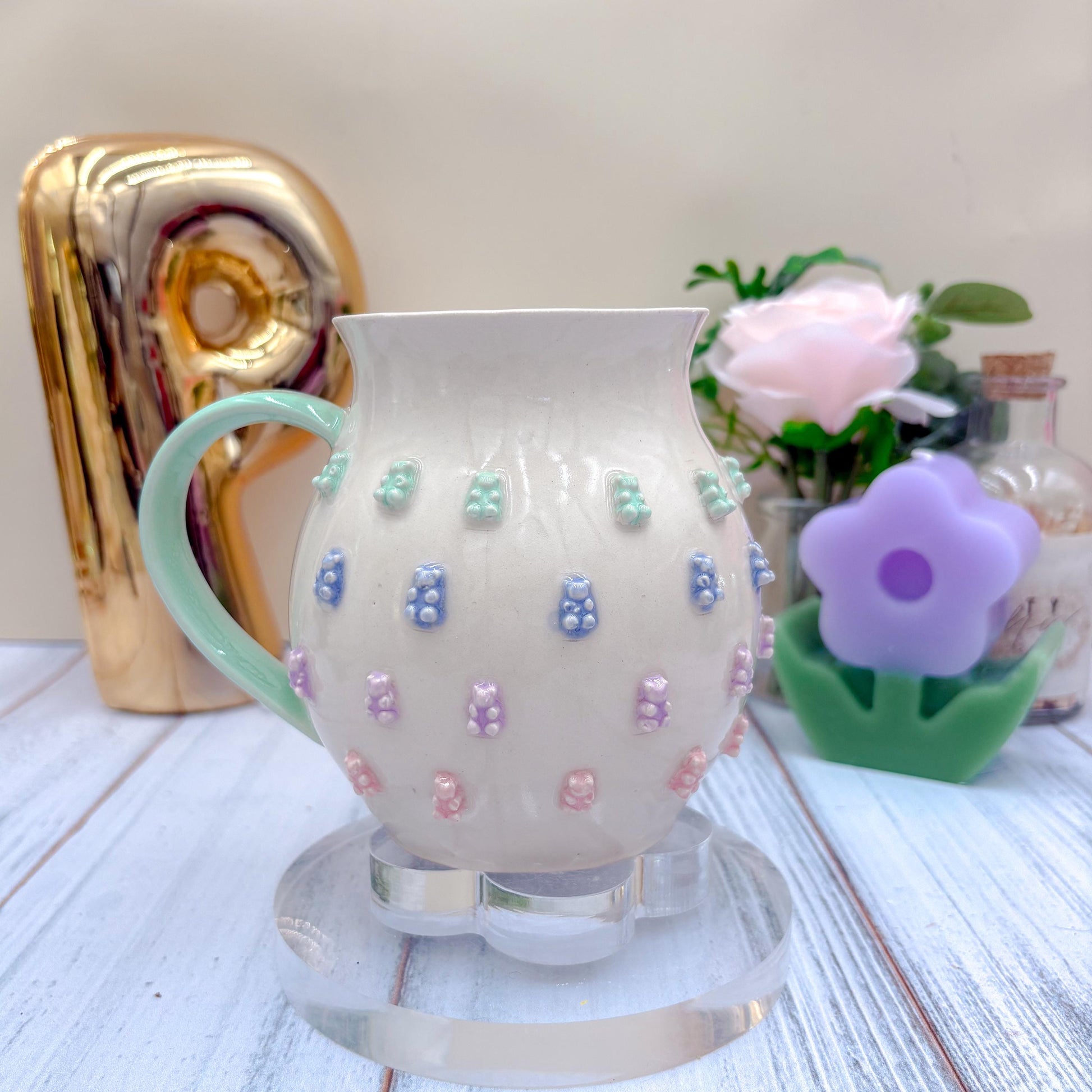 Ombré Gummy Bear 20 Ounce Ceramic Mug, Ceramic Coffee Mug Handmade, Wife Gift Idea, Gummy Bear Lover, Gummy Bear Mug For Mom, Gummy Bear cup