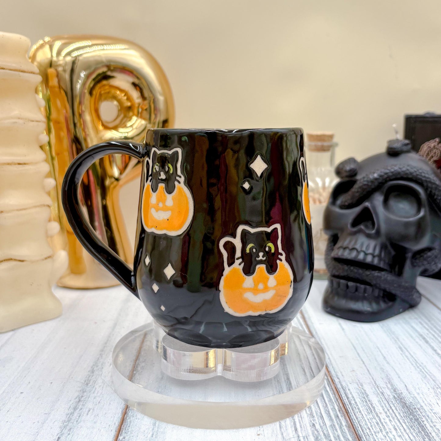 Black Kitty Pumkin Ceramic Mug, Autumn Gift, Retro Fall Mug, Halloween Gift, Spooky Mug Handmade, Cute Autumn Mugs, Cat Mug, Pumpkin Mug