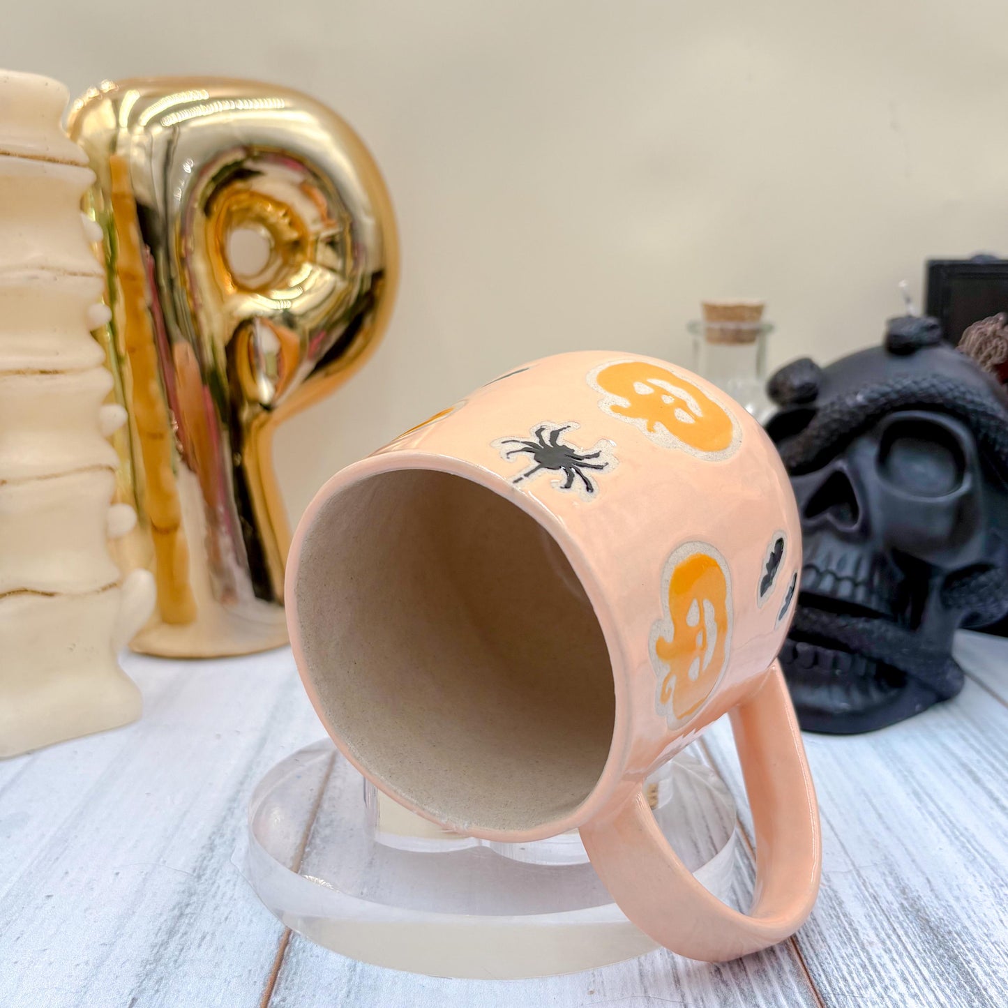 Peach Pumkin Ceramic Mug, Autumn Gift For Her, Retro Fall Mug, Halloween Gift, Spooky Mug Handmade, Cute Autumn Mugs, Pumpkin Ceramic Mug