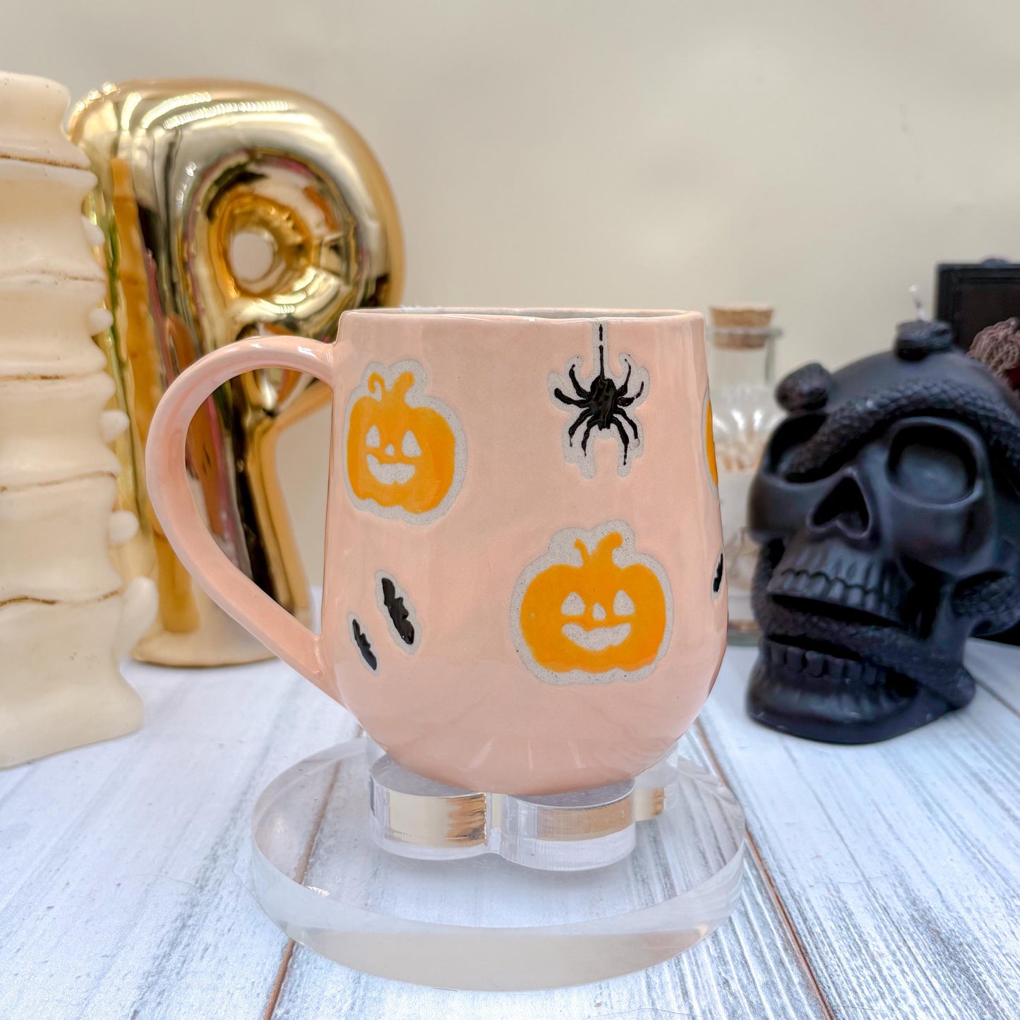 Peach Pumkin Ceramic Mug, Autumn Gift For Her, Retro Fall Mug, Halloween Gift, Spooky Mug Handmade, Cute Autumn Mugs, Pumpkin Ceramic Mug