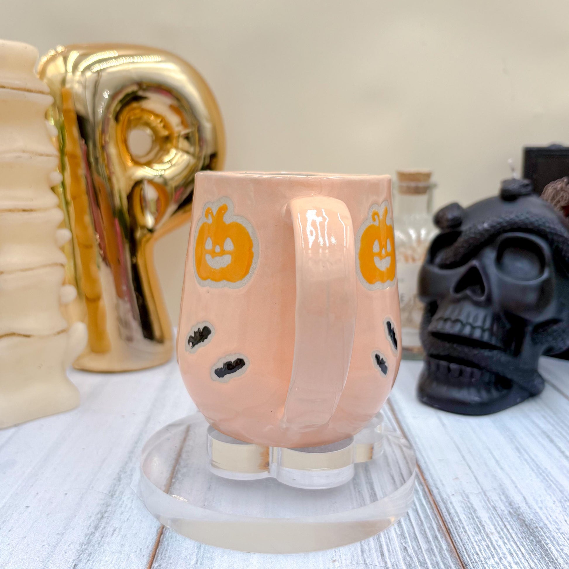 Peach Pumkin Ceramic Mug, Autumn Gift For Her, Retro Fall Mug, Halloween Gift, Spooky Mug Handmade, Cute Autumn Mugs, Pumpkin Ceramic Mug