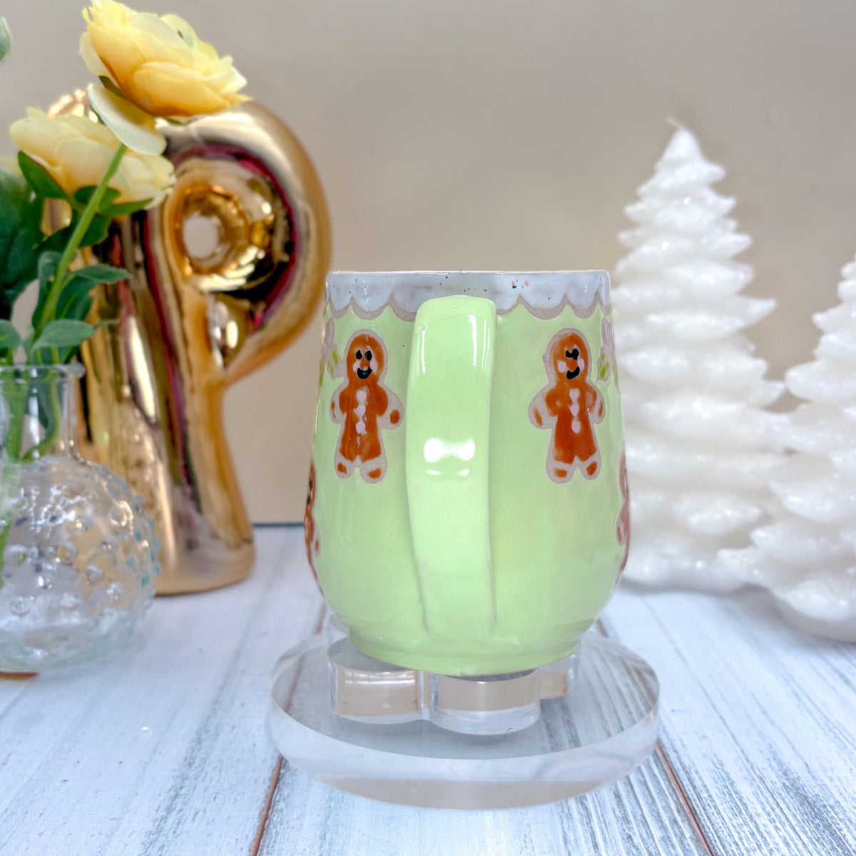 Green Gingerbread Ceramic Mug, Winter Coffee Mug, Christmas Mug Ceramic Handmade, Stoneware Mug, Holiday Cup, Cozy Cabin Gift, Winter Gift