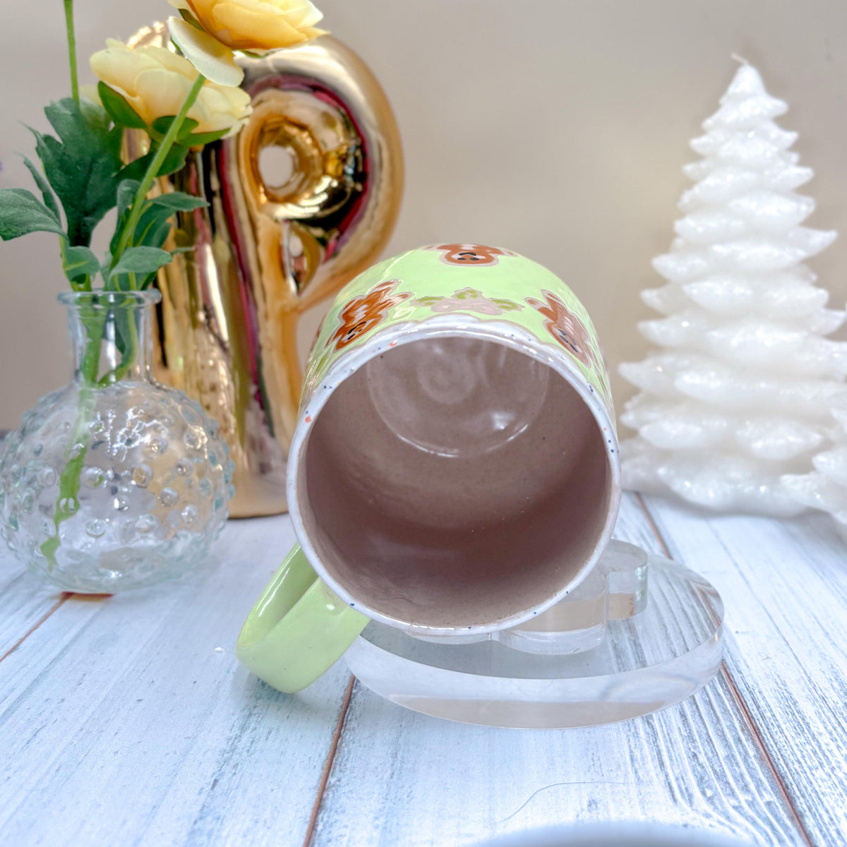 Green Gingerbread Ceramic Mug, Winter Coffee Mug, Christmas Mug Ceramic Handmade, Stoneware Mug, Holiday Cup, Cozy Cabin Gift, Winter Gift