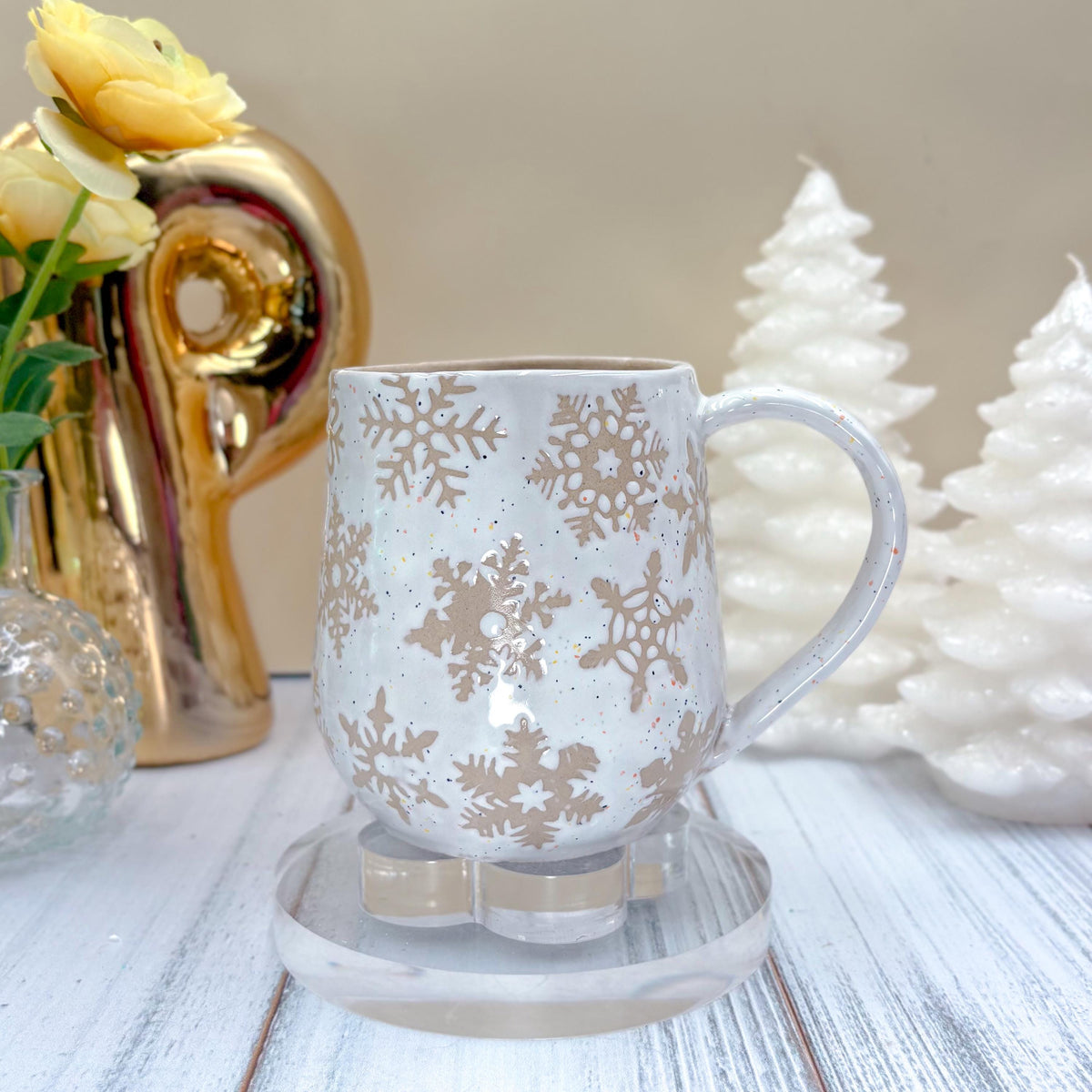 White Snowflake Ceramic Mug, Winter Coffee Mug, Christmas Mug Ceramic Handmade, Stoneware Mug, Holiday Cup, Cozy Cabin Gift, Winter Gift