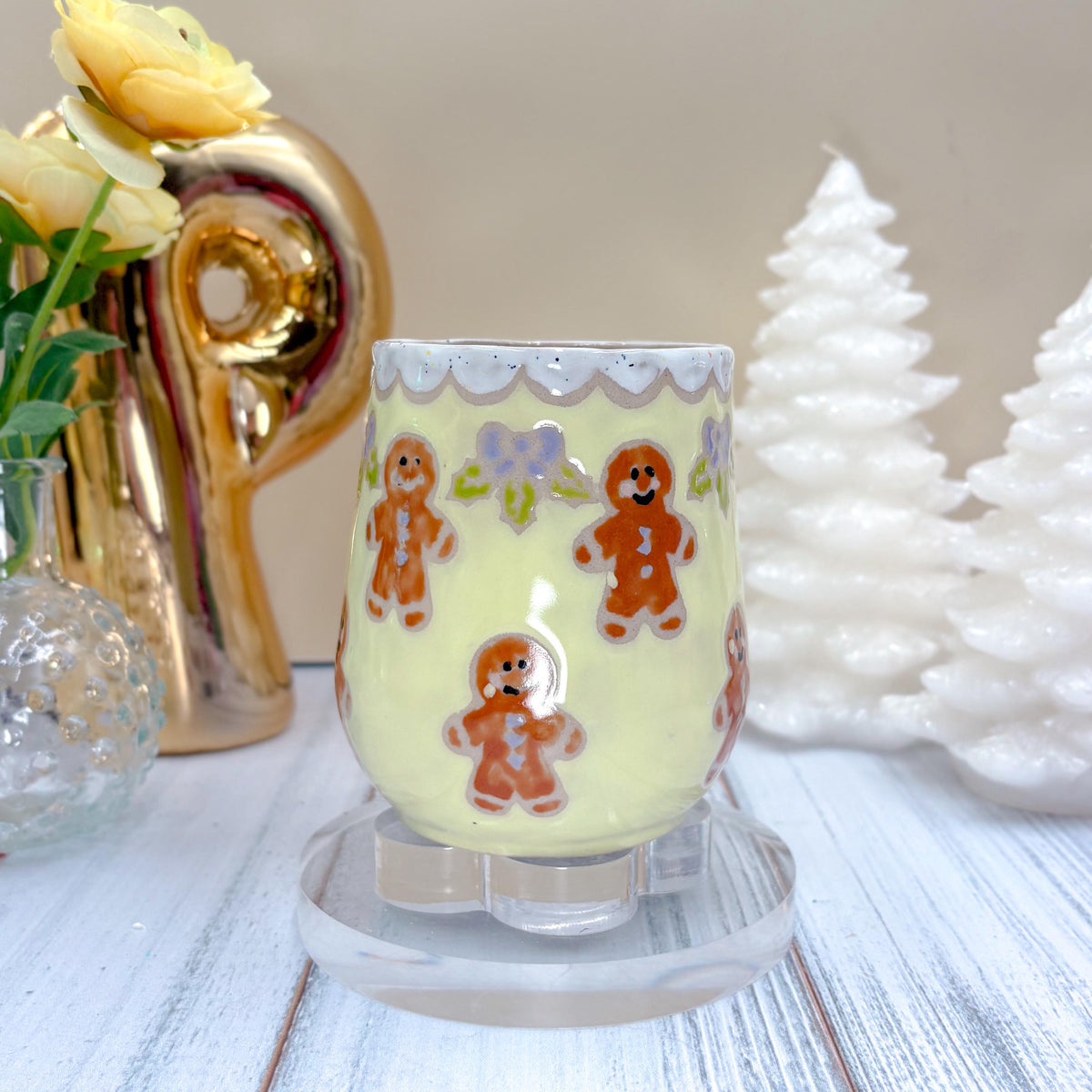 Yellow Gingerbread Ceramic Mug, Winter Coffee Mug, Christmas Mug Ceramic Handmade, Stoneware Mug, Holiday Cup, Cozy Cabin Gift, Winter Gift
