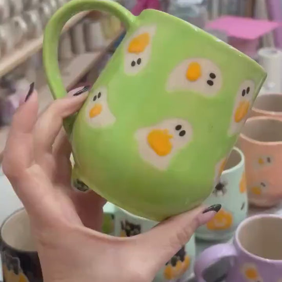 Green Ghost Pumkin Ceramic Mug