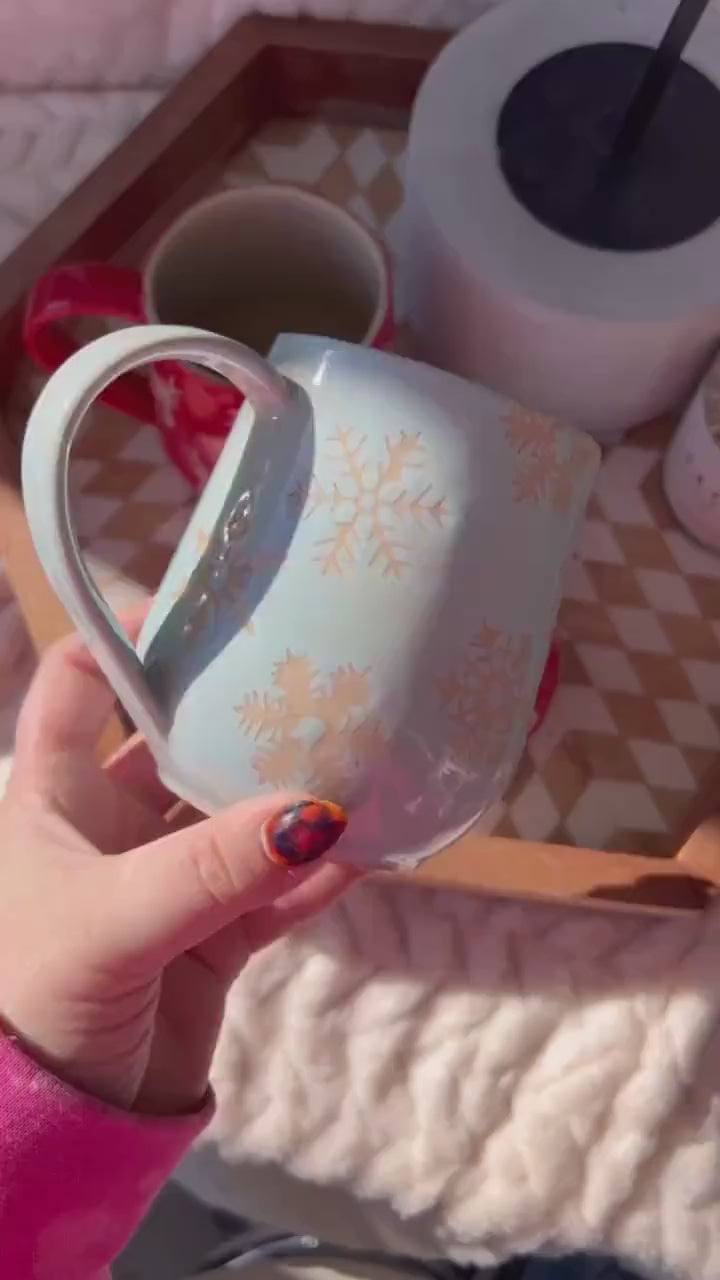 Blue Snowflake 16 Ounce Ceramic Mug