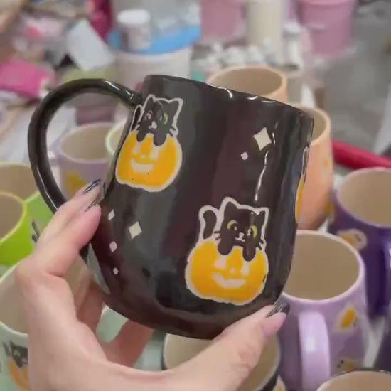 Black Kitty Pumkin Ceramic Mug