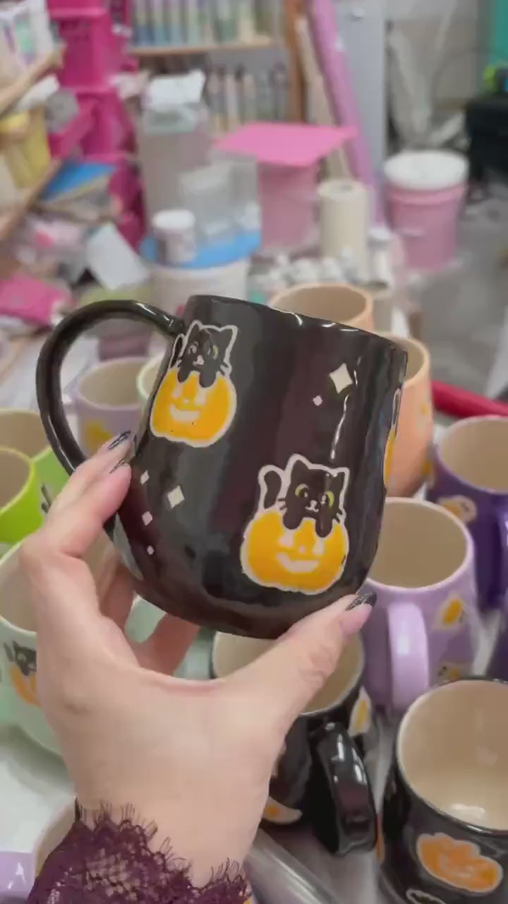 Black Kitty Pumkin Ceramic Mug