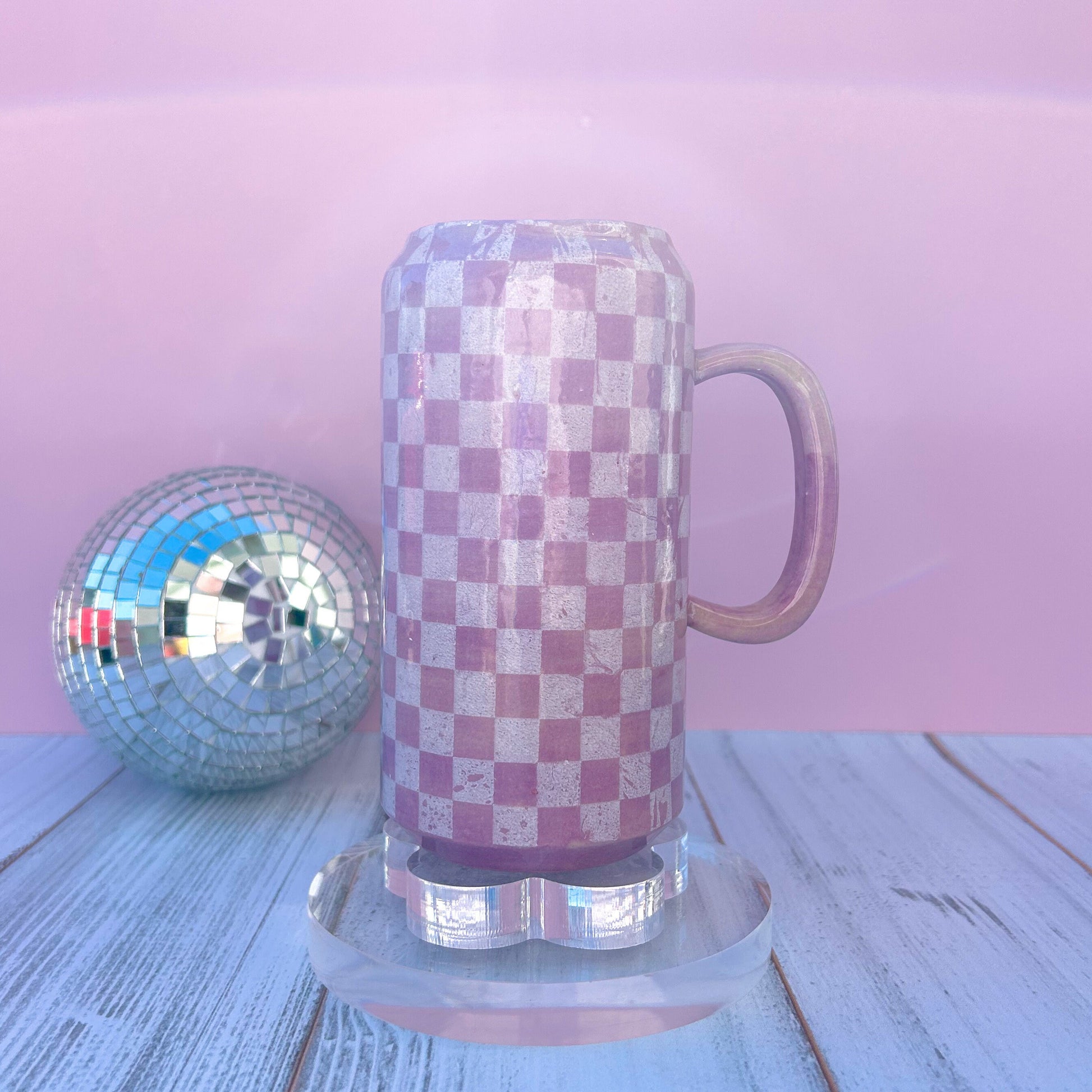 Purple Retro Checkered Tumbler With Lid, Groovy Coffee Cup, Retro Teacher Appreciation Gift, Checkerboard Mug, Teen Girl Birthday Gifts